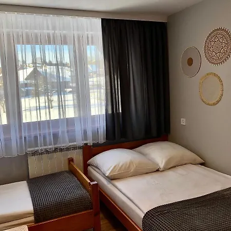 Osrodek Sportowo-rekreacyjny Sloneczny Resort *